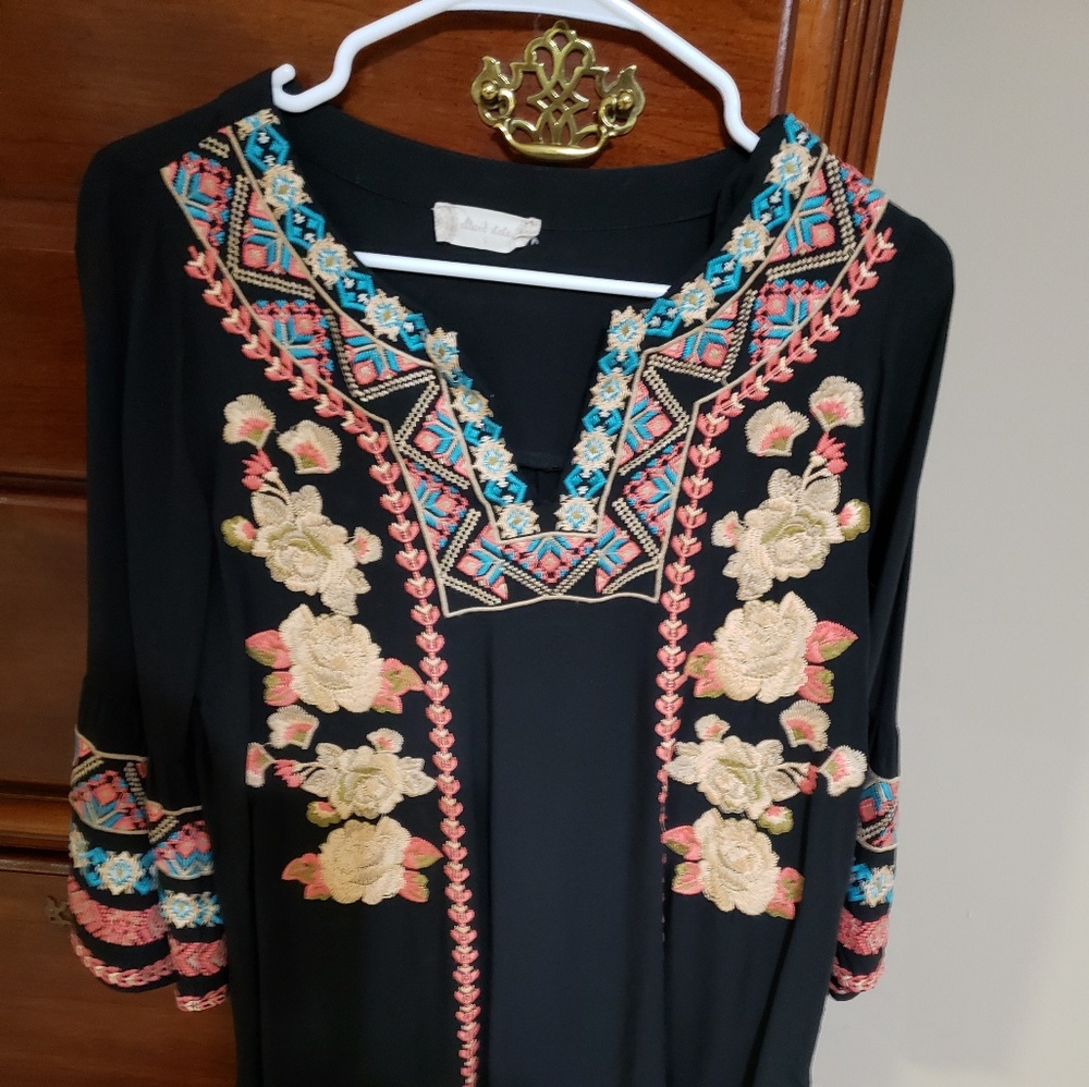 Altard state floral tunic with earrings